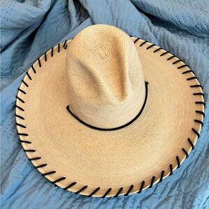 SunBody Hats EUC Houston, TX. Joyride “5.5” brim. Size 6 7/8. Style galore!